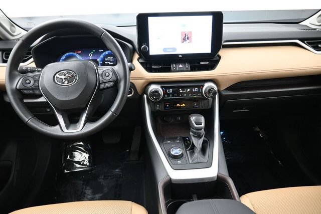 Used 2024 Toyota RAV4 Limited AWD/4WD image 14