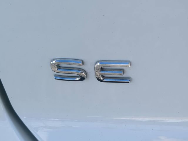 Certified 2023 Volkswagen Atlas Cross Sport SE w/ Black Wheel Package image 11