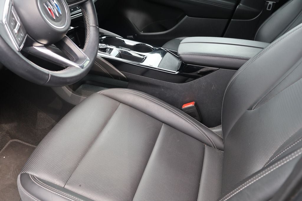 Used 2024 Buick Envision Preferred AWD/4WD image 11