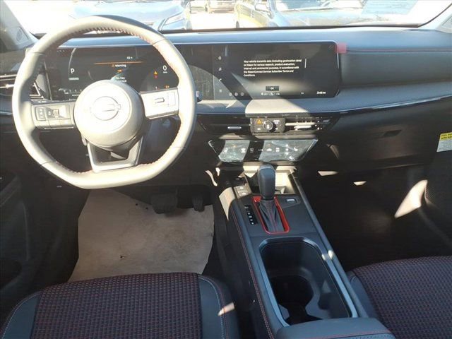 New 2026 Nissan Kicks SR image 9