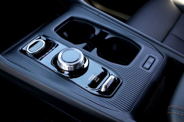 New 2026 Jeep Cherokee Overland AWD/4WD image 15