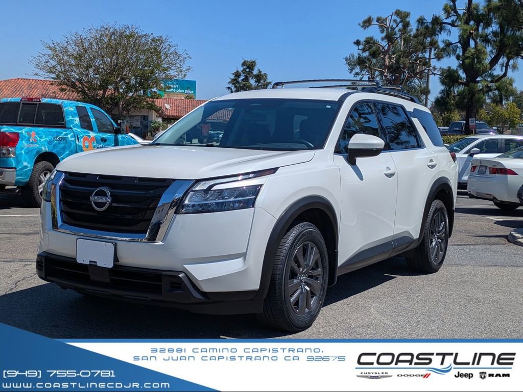 Used 2022 Nissan Pathfinder SV