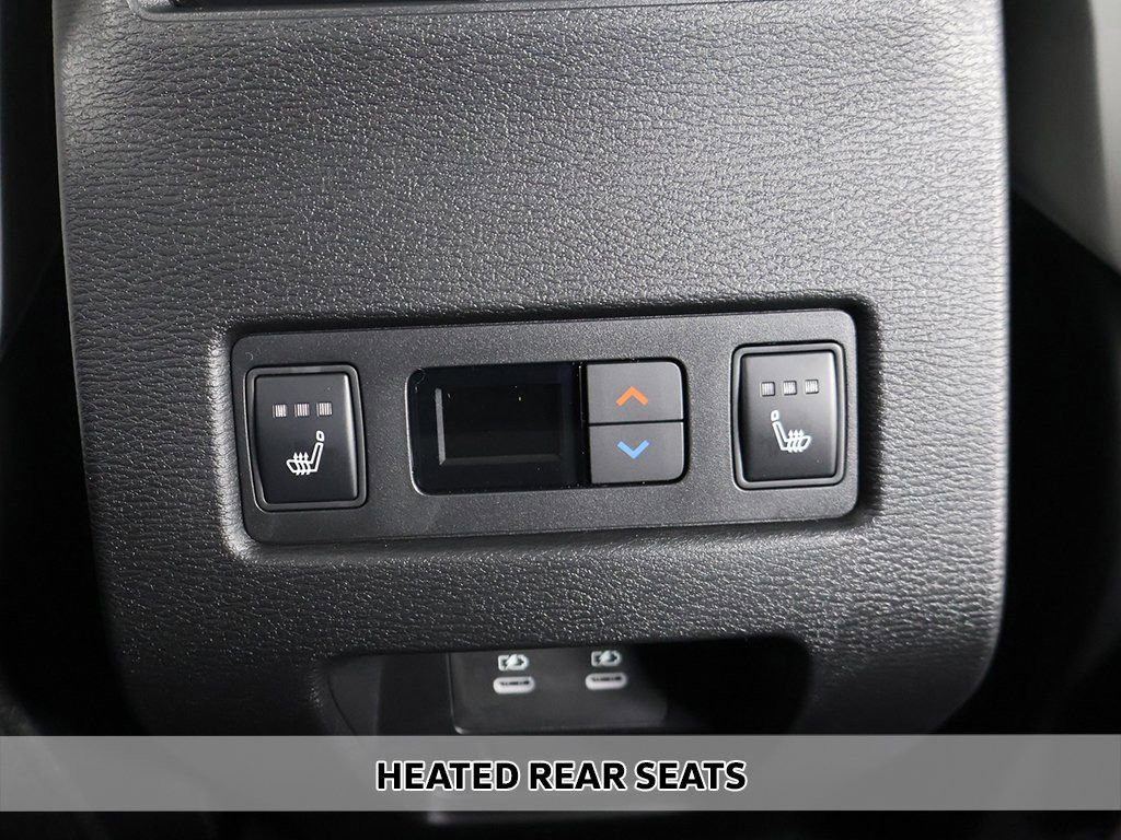 New 2025 Mitsubishi Outlander SEL image 9