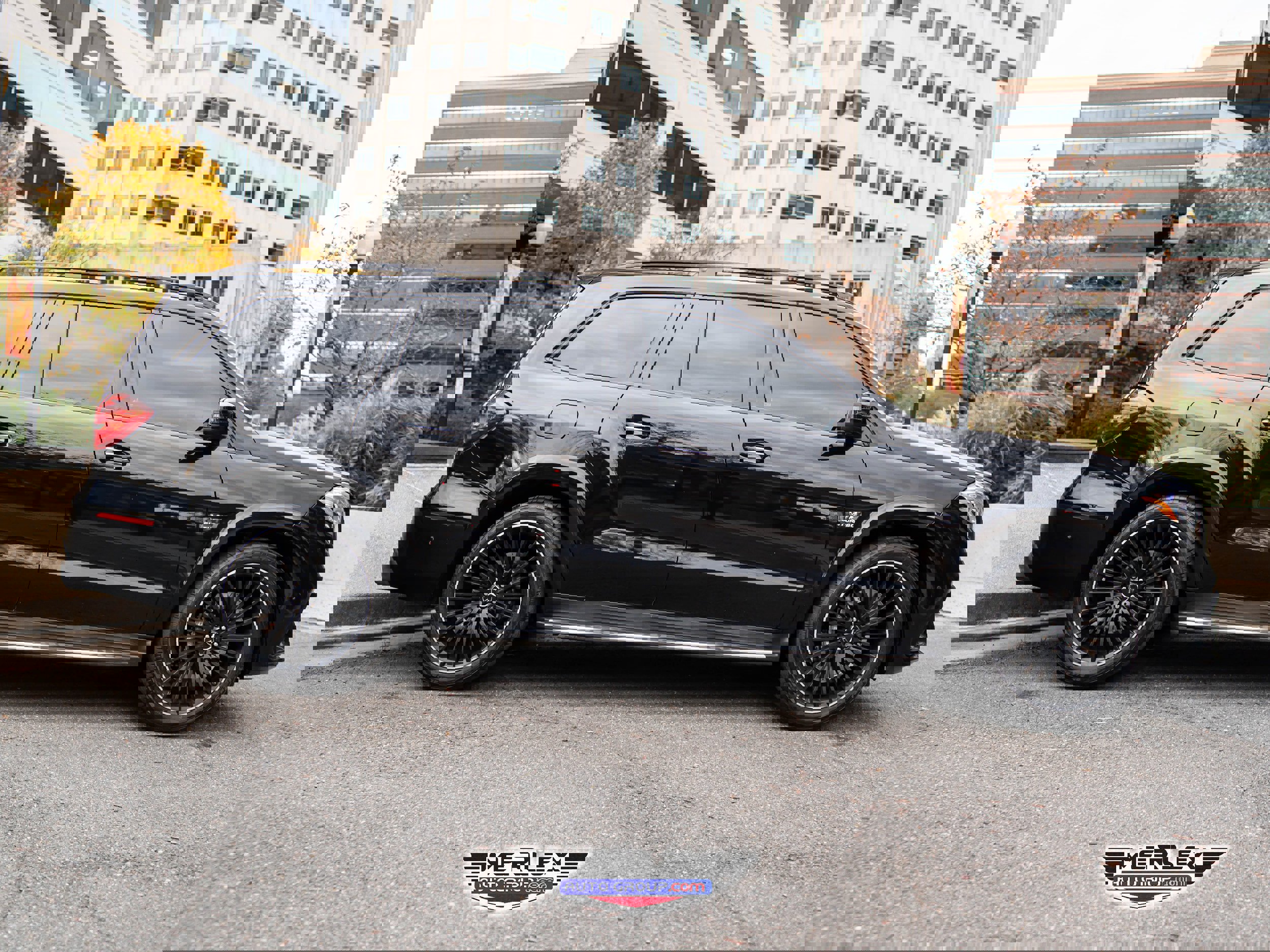 Used 2018 Mercedes-Benz GLS 63 AMG 4MATIC w/ AMG Night Styling Package image 8