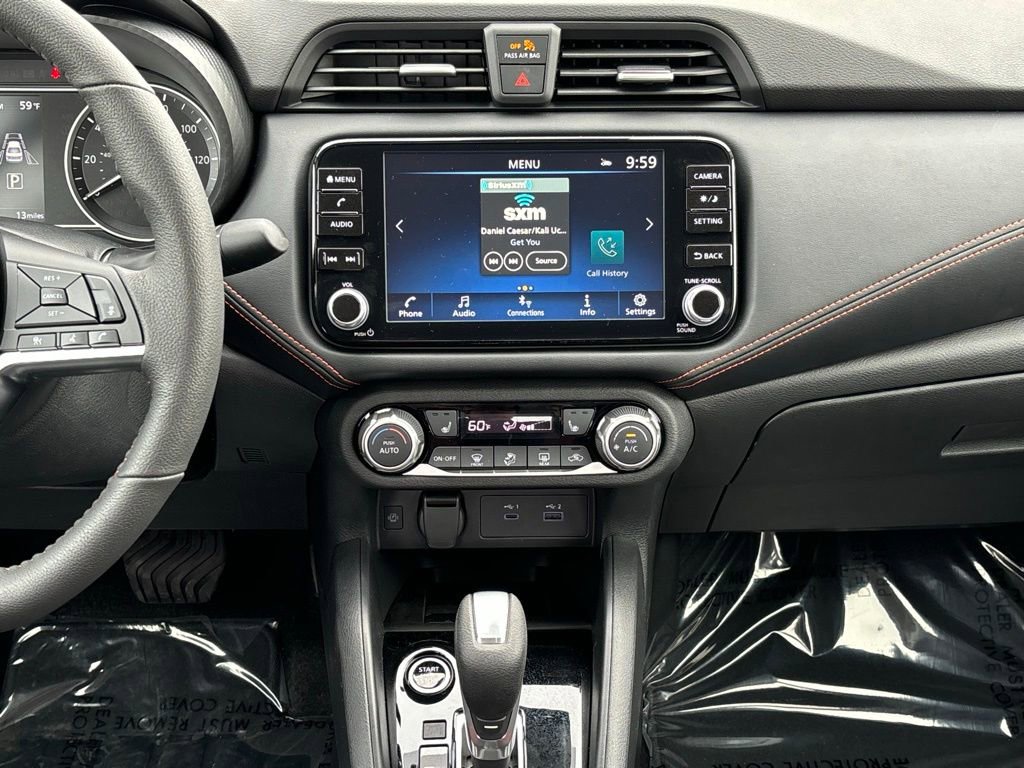 New 2025 Nissan Versa SR image 28