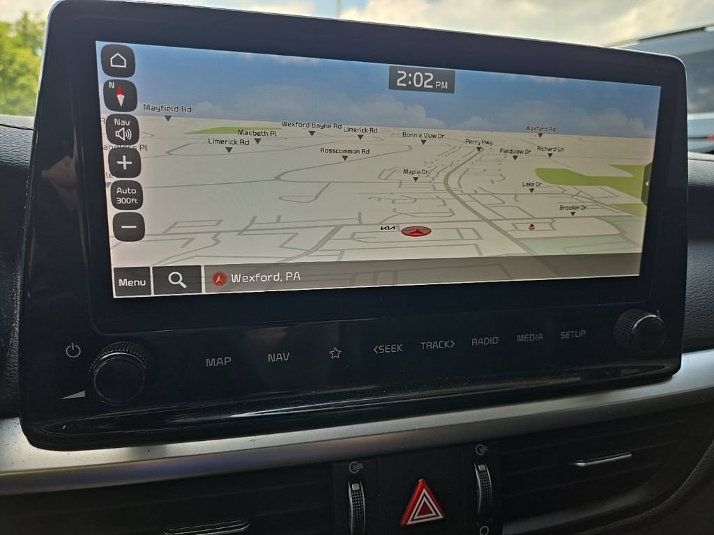 Certified 2022 Kia Forte GT w/ GT Technology Package FWD image 19