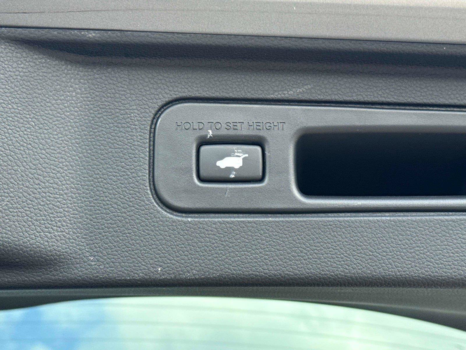 Certified 2023 Honda Pilot EX-L image 13