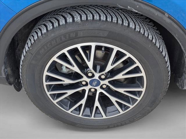 Used 2021 Ford Escape SEL w/ Class II Trailer Tow Package image 27