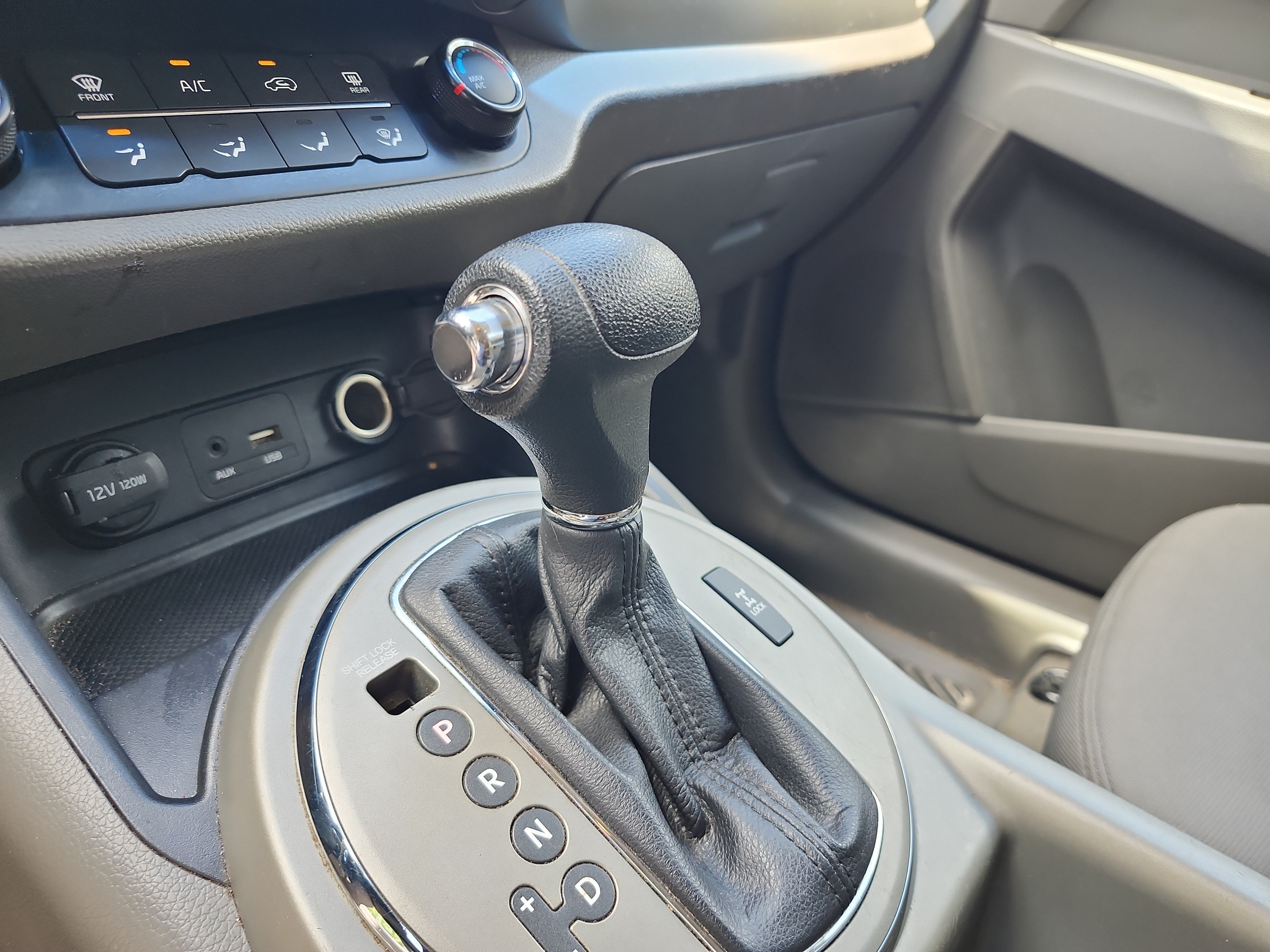 Used 2015 Kia Sportage LX AWD/4WD image 14