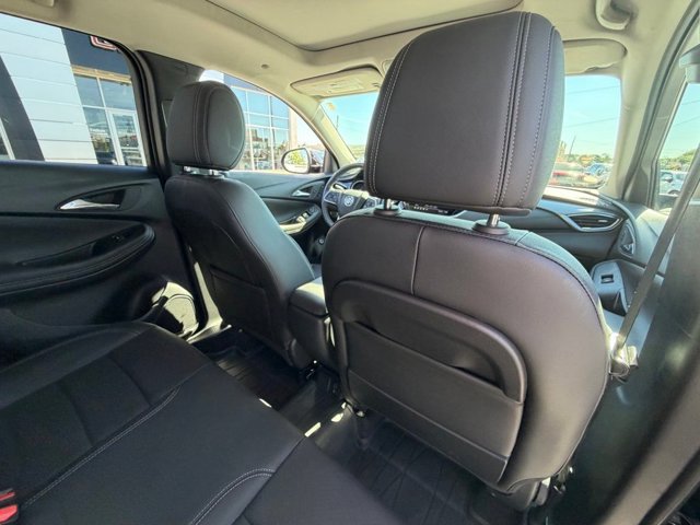 Used 2023 Buick Encore GX Essence w/ Experience Buick Package AWD/4WD image 17