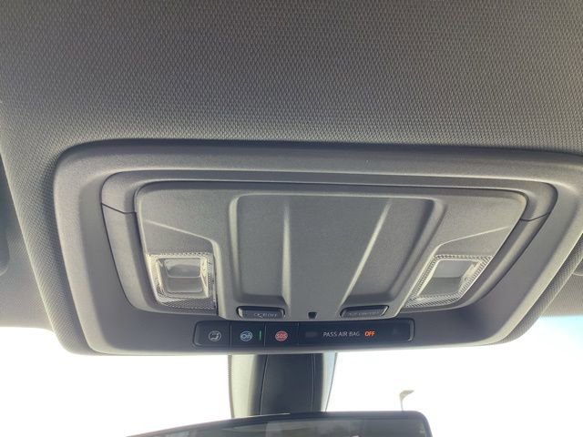 Used 2021 Chevrolet Silverado 1500 Custom Trail Boss image 34