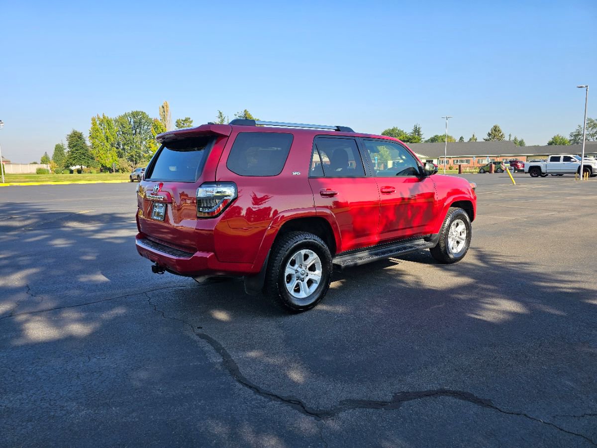 Used 2024 Toyota 4Runner SR5 image 17
