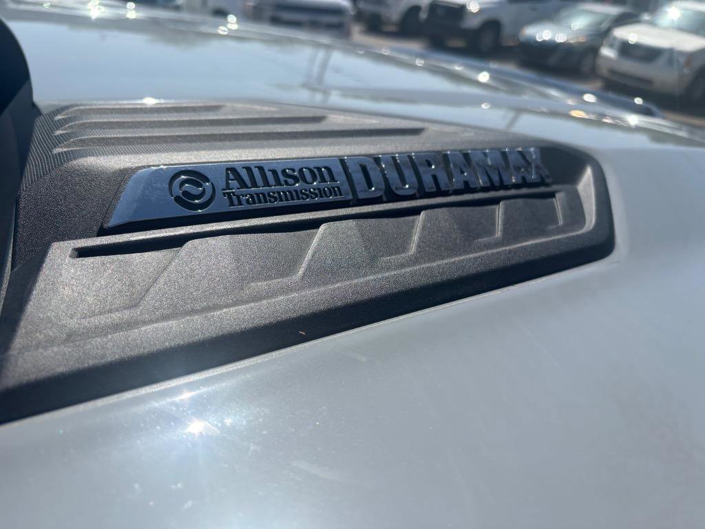 Used 2024 Chevrolet Silverado 2500 ZR2 w/ LPO, Dark Essentials Package image 26