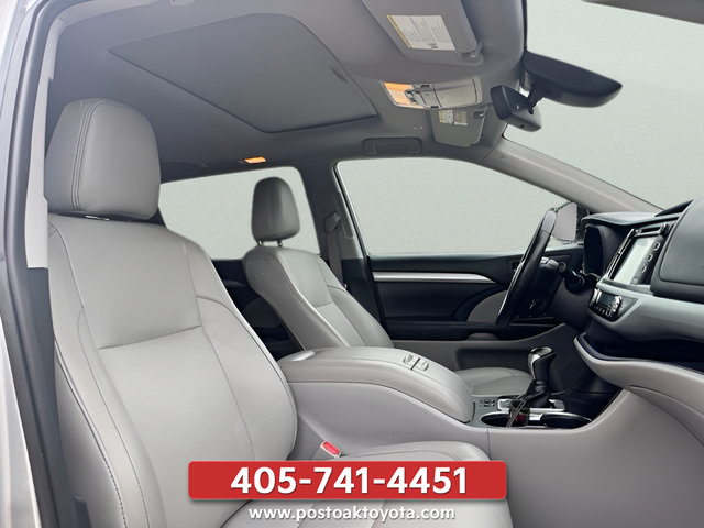 Used 2019 Toyota Highlander XLE w/ Protection Package #3 AWD/4WD image 20
