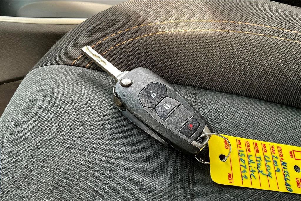 Used 2019 Chevrolet Trax LS FWD image 10