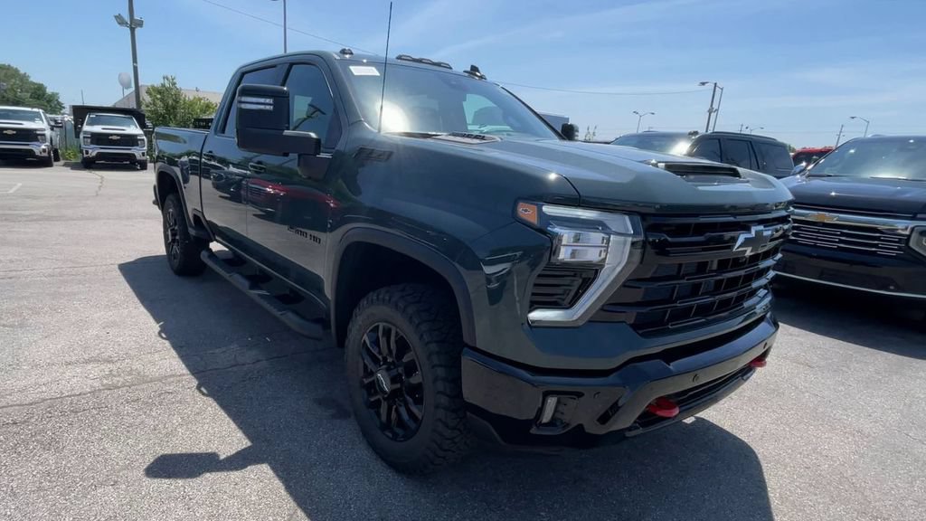 New 2026 Chevrolet Silverado 2500 LT w/ Trail Boss Package AWD/4WD image 4