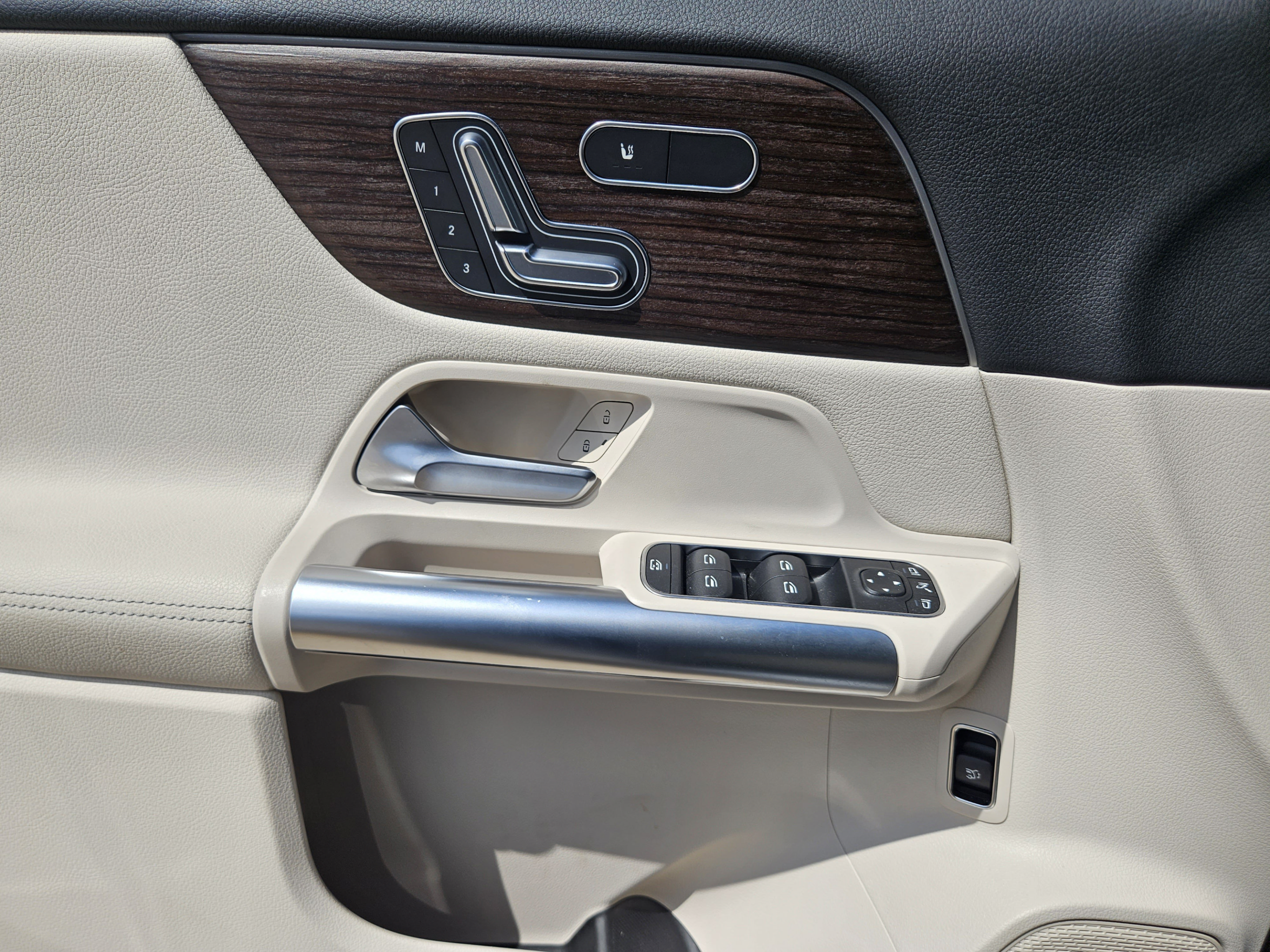 Certified 2026 Mercedes-Benz GLA 250 image 14
