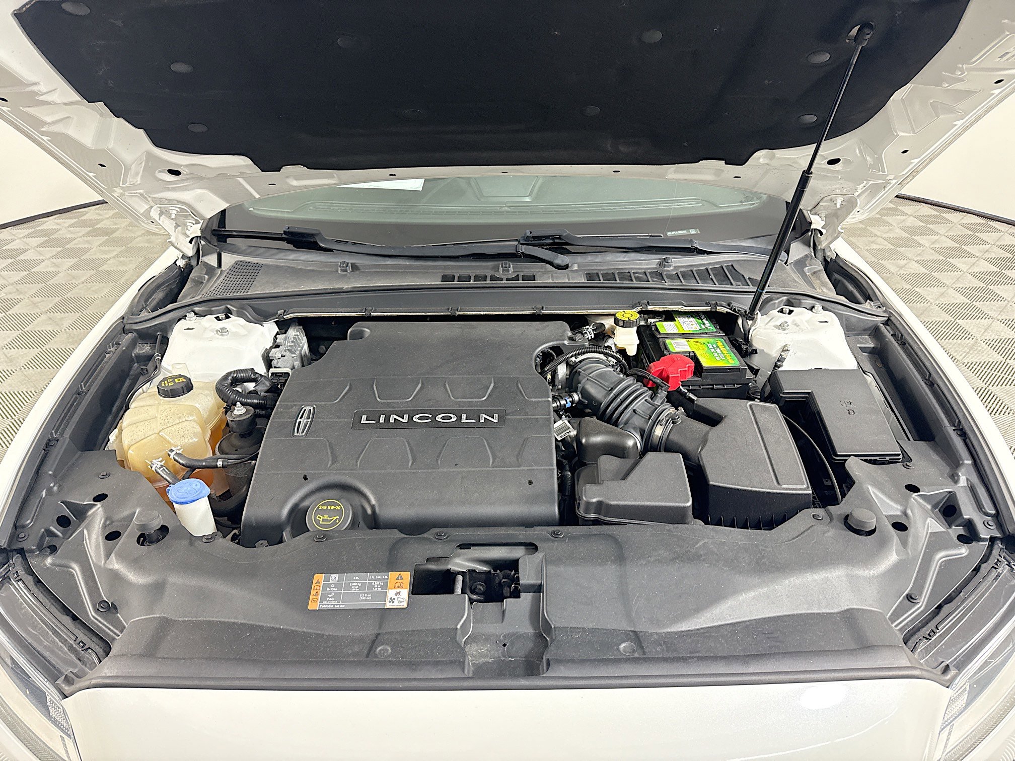 Used 2020 Lincoln Continental image 39