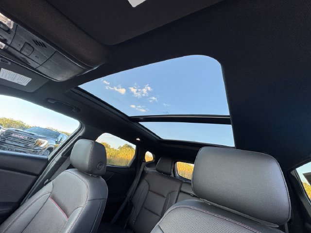 Certified 2021 Chevrolet Blazer RS w/ Enhanced Convenience Package FWD image 28