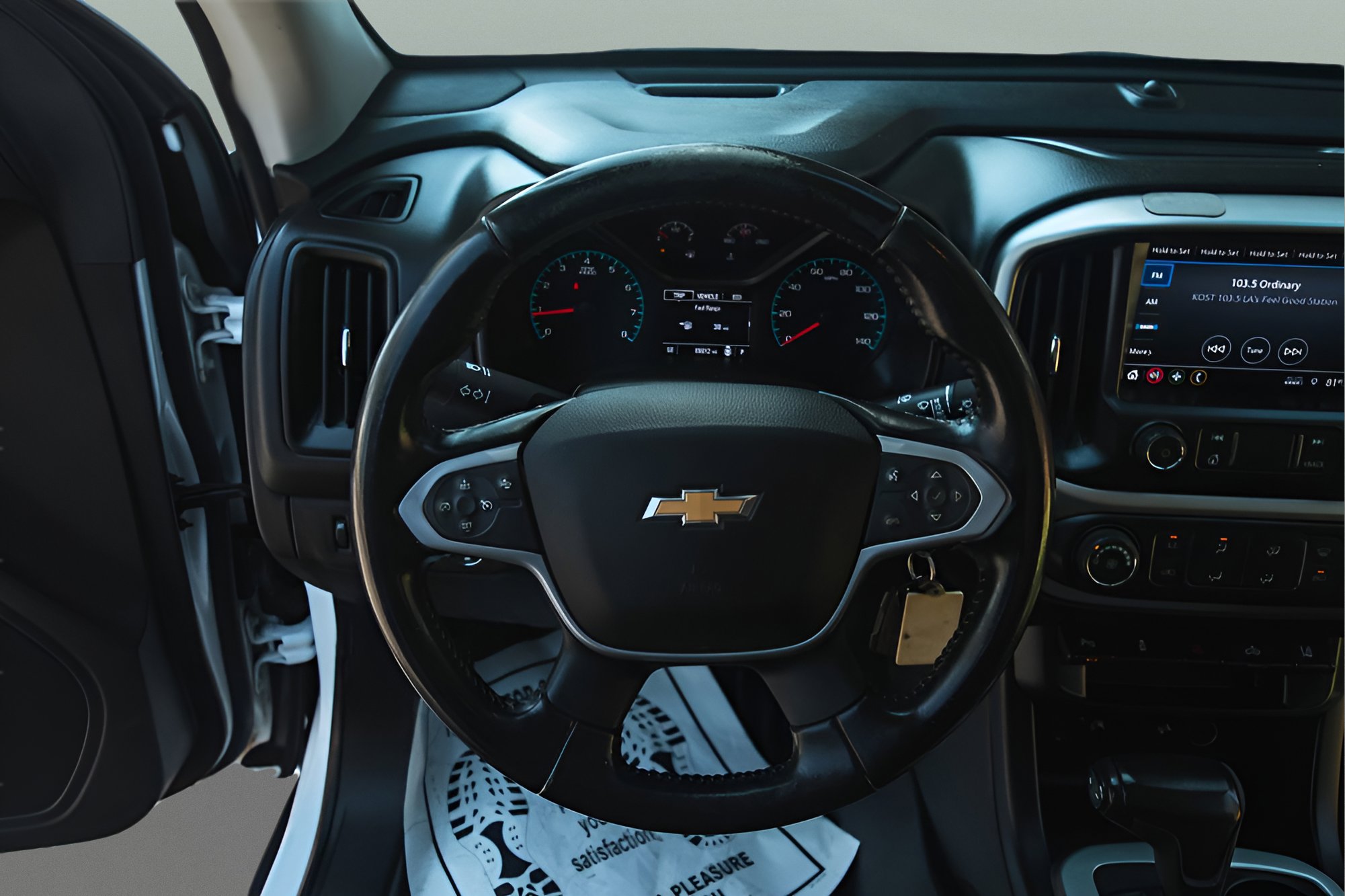 Used 2021 Chevrolet Colorado LT w/ Fleet Safety Package image 15