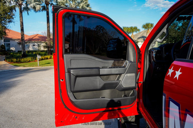 Used 2023 Ford F450 Lariat w/ FX4 Off-Road Package image 30