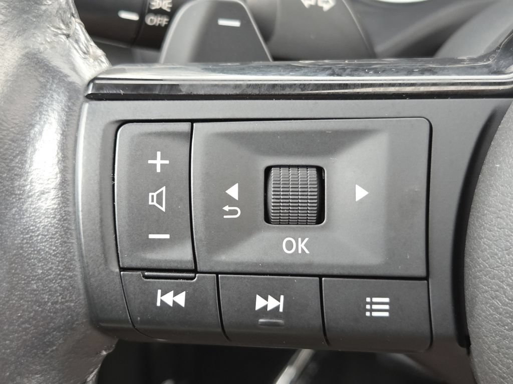 Used 2023 Nissan Rogue SV w/ SV Premium B Package AWD/4WD image 15