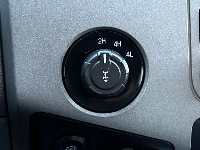 Used 2016 Ford F250 XLT w/ FX4 Off-Road Package AWD/4WD image 26