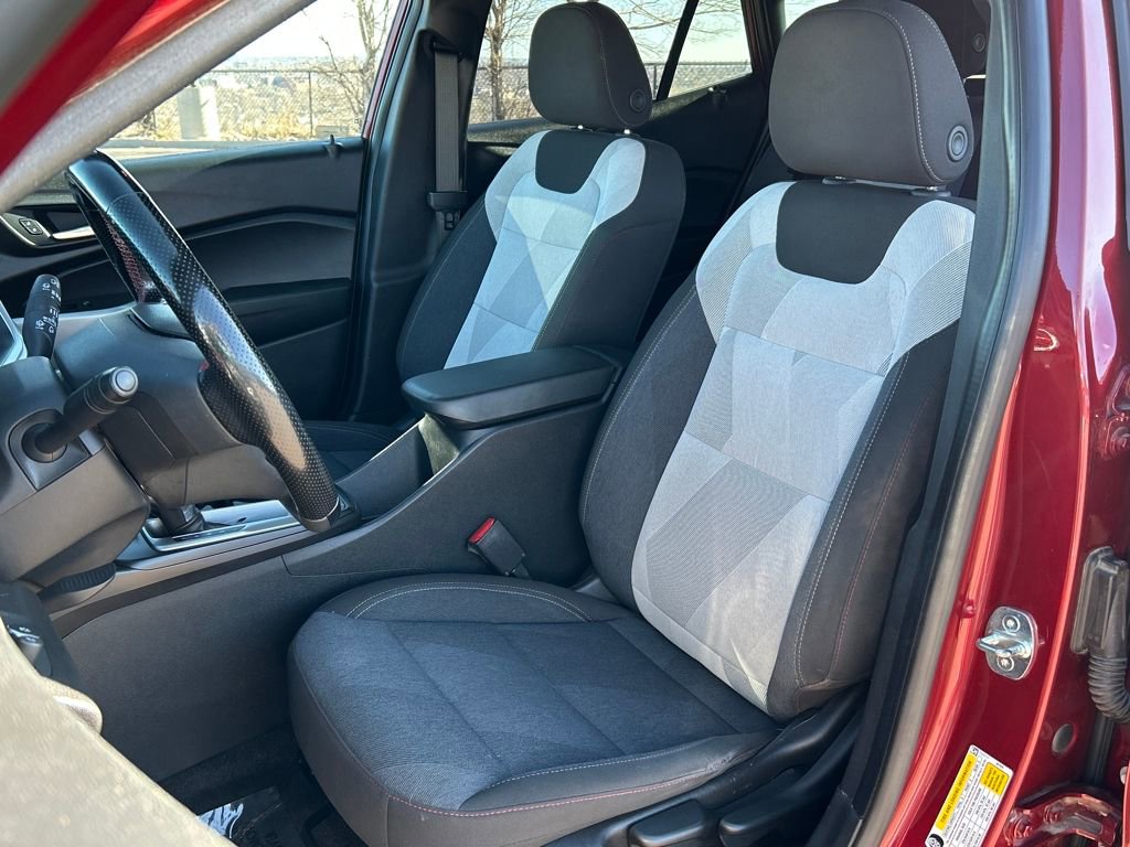 Used 2024 Chevrolet Trax RS image 16