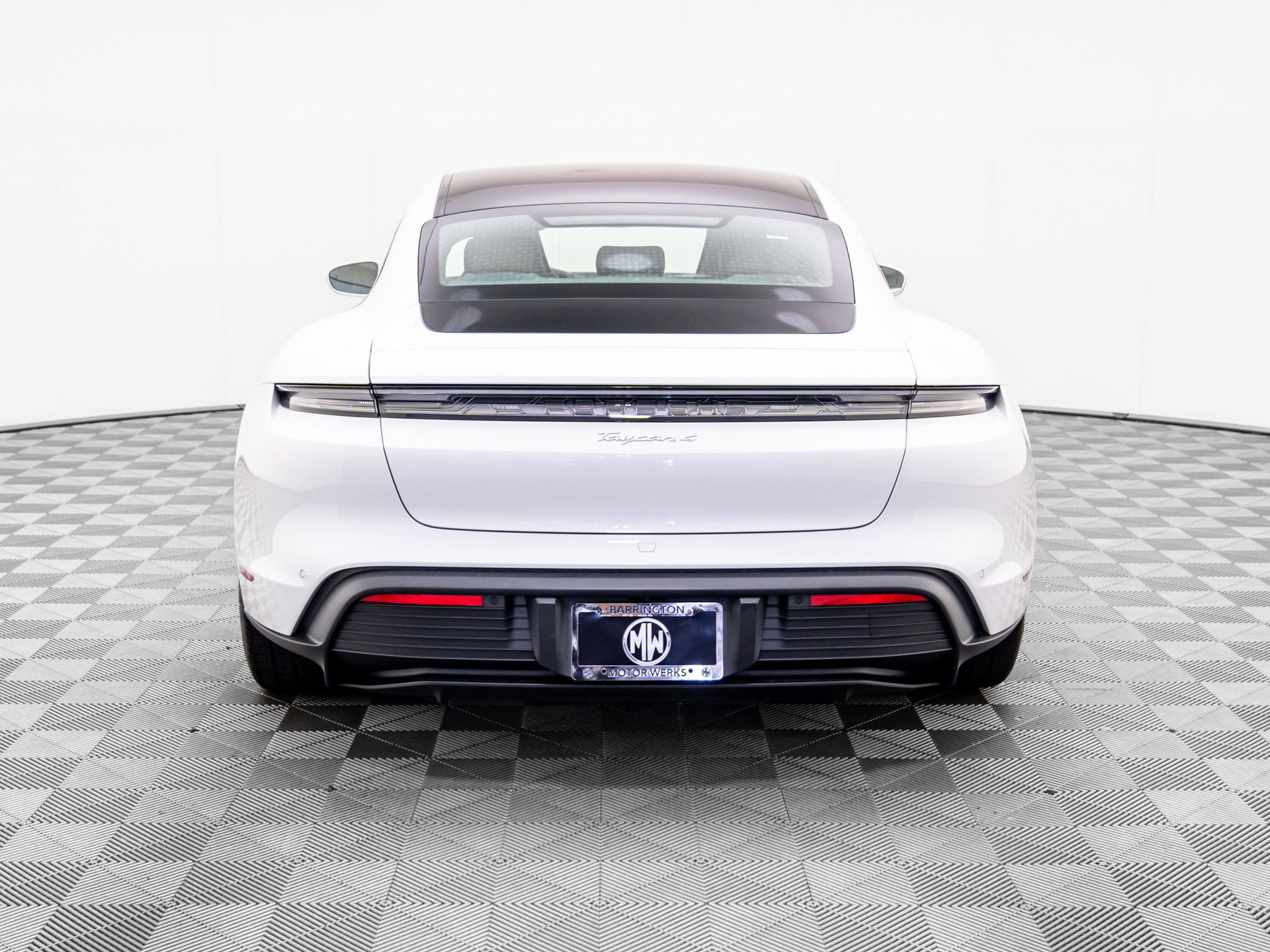 New 2025 Porsche Taycan image 10