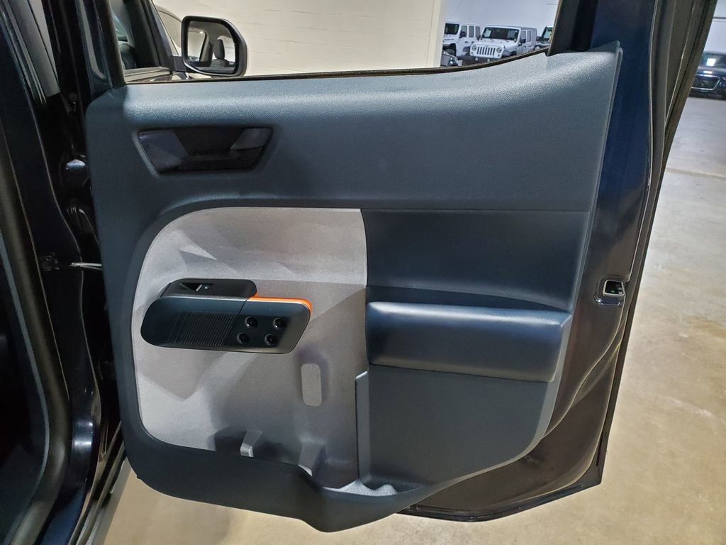 Used 2023 Ford Maverick XLT w/ XLT Luxury Package image 21