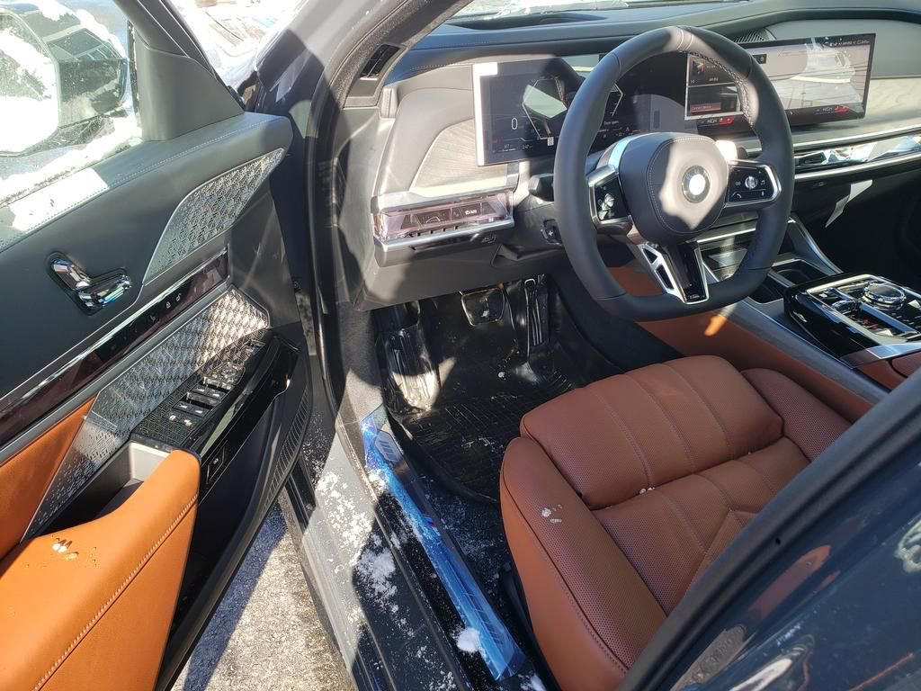 New 2026 BMW 760i xDrive image 10