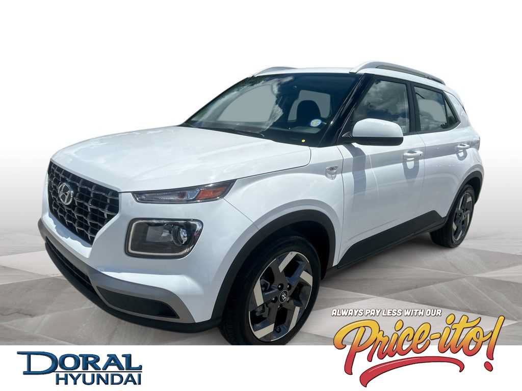 Used 2025 Hyundai Venue SEL FWD image 1