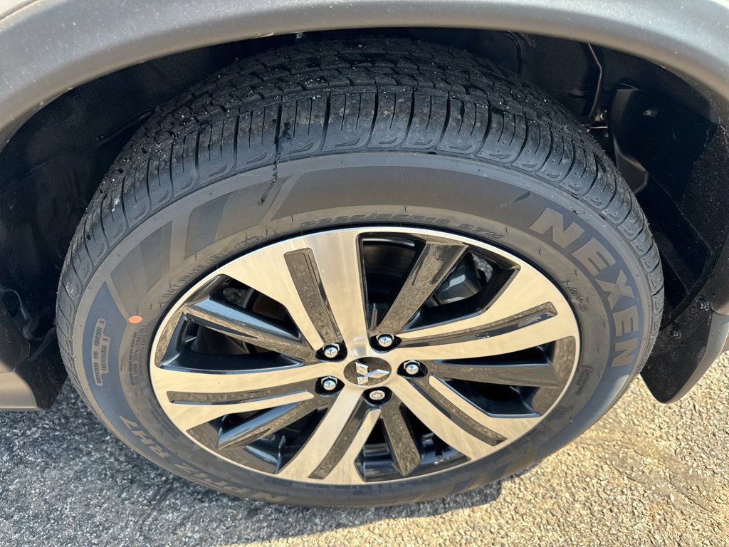 New 2027 Mitsubishi Outlander Sport SE FWD image 42