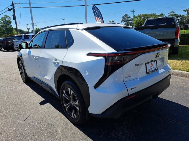 Used 2024 Toyota bZ4X AWD w/ Weather Package image 11