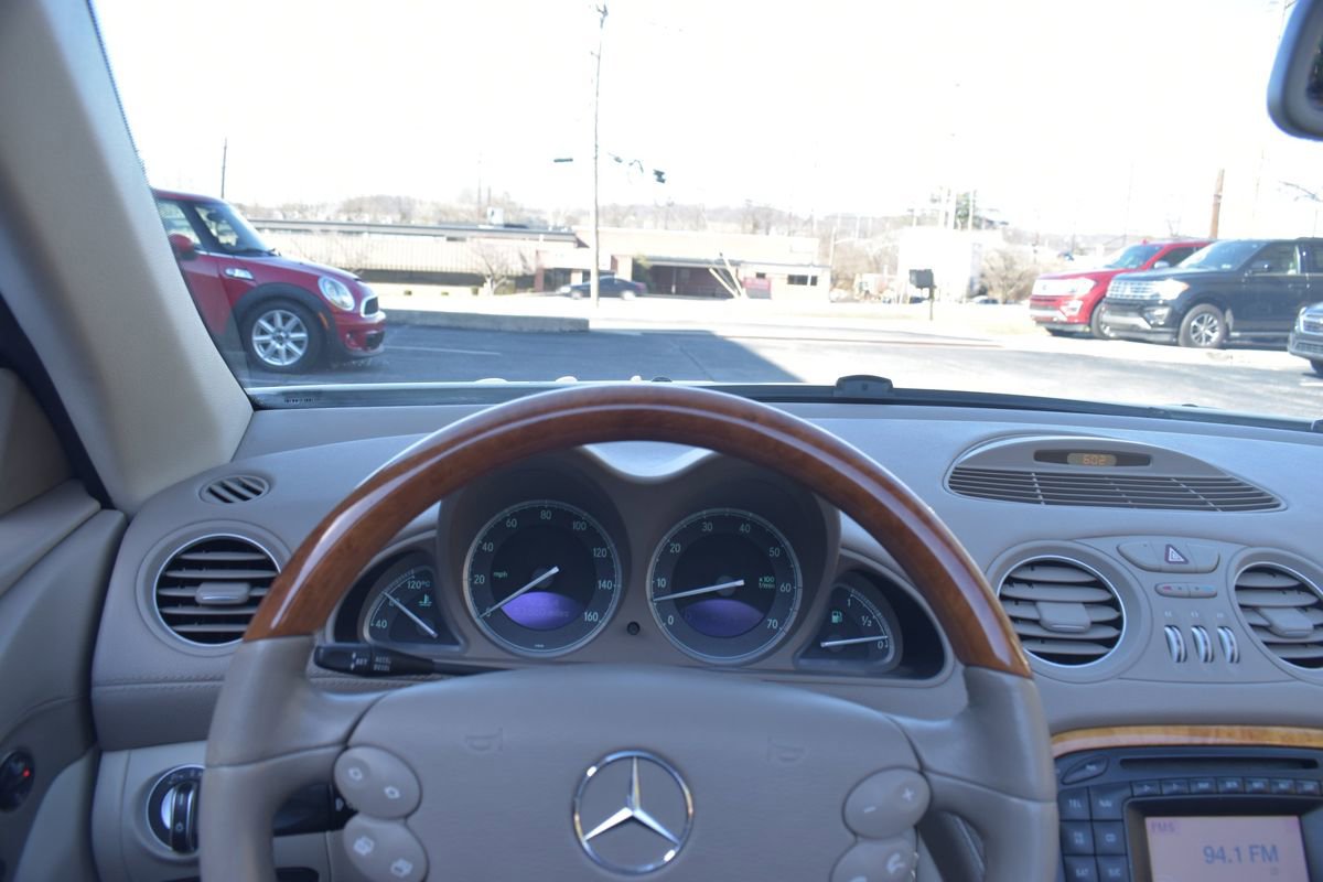 Used 2004 Mercedes-Benz SL 500 w/ Comfort Pkg image 35