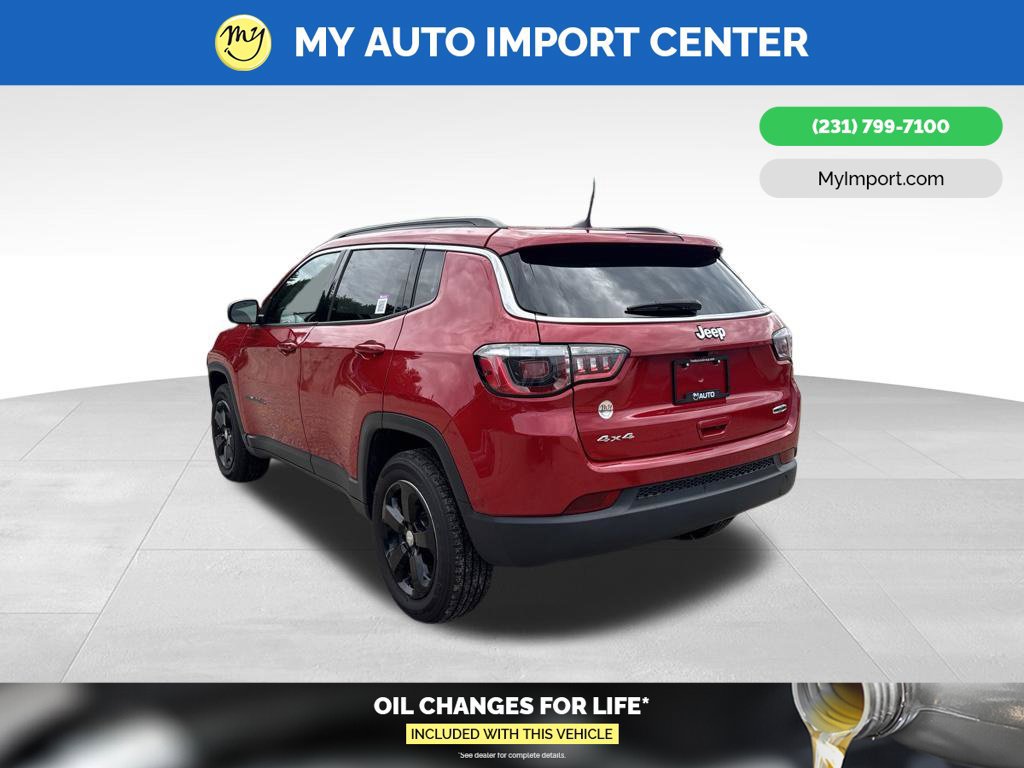 Used 2018 Jeep Compass Latitude w/ Popular Equipment Group AWD/4WD image 5