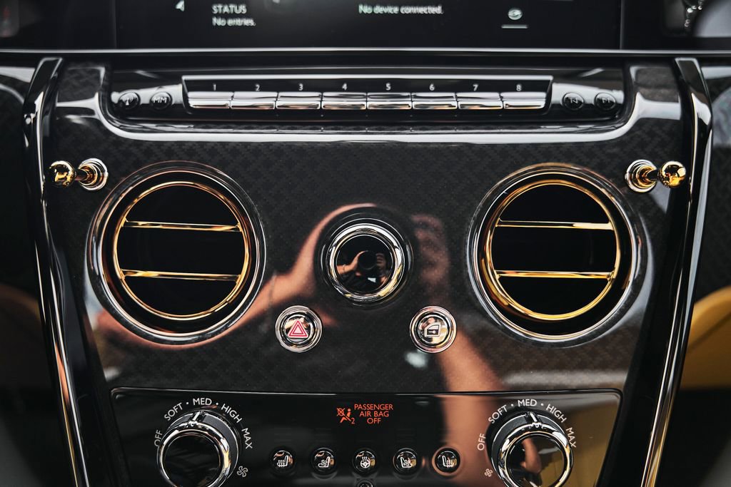 Used 2026 Rolls-Royce Cullinan Black Badge image 71