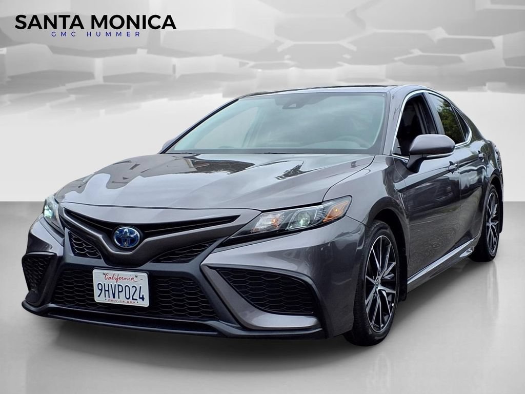 Used 2023 Toyota Camry SE w/ Audio Upgrade Package
