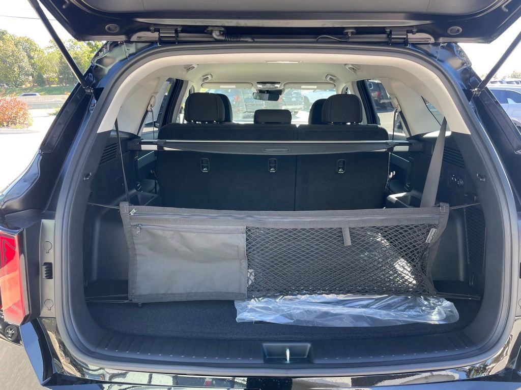 New 2026 Kia Sorento LX image 25