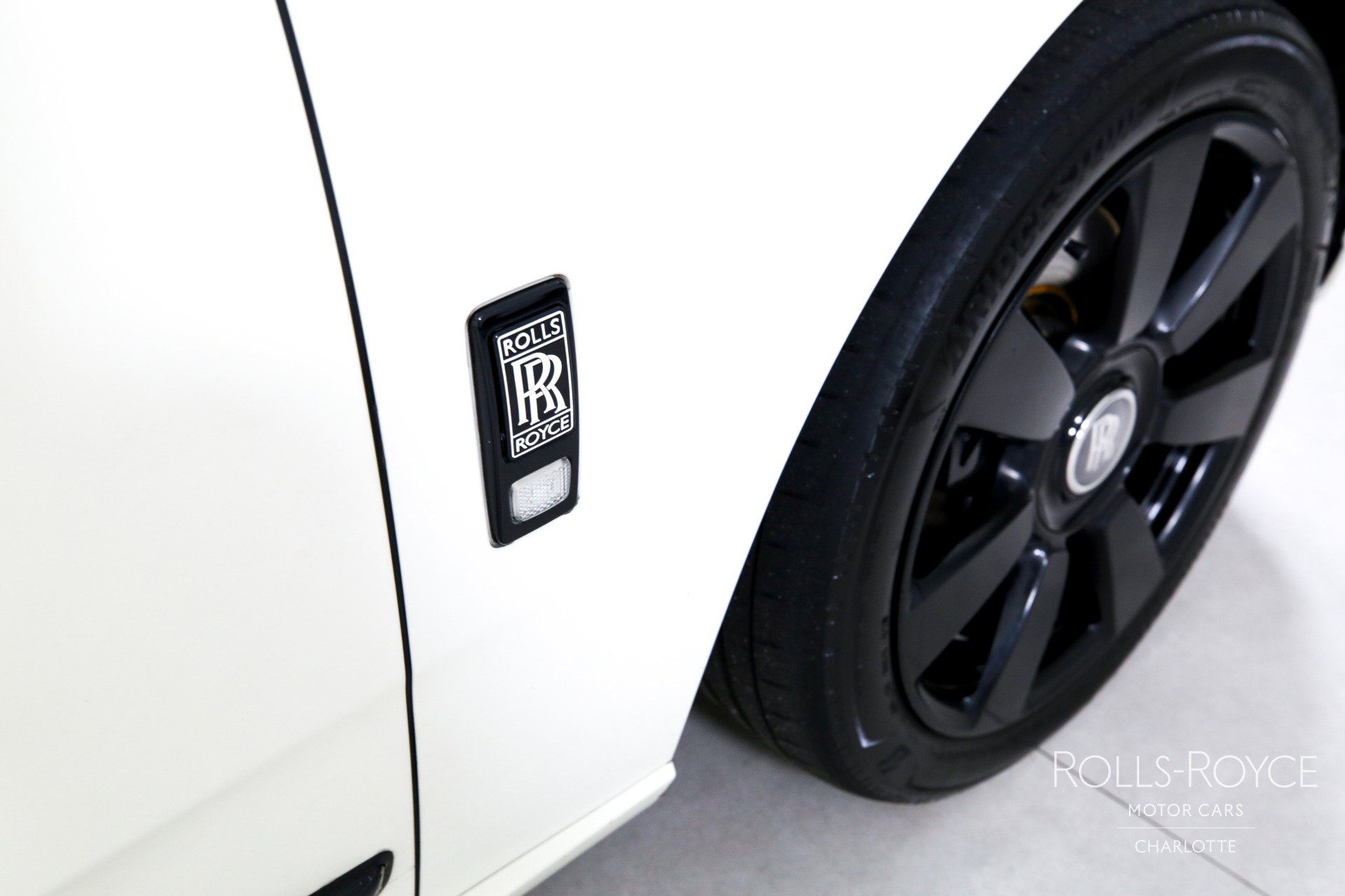 Used 2020 Rolls-Royce Cullinan image 44