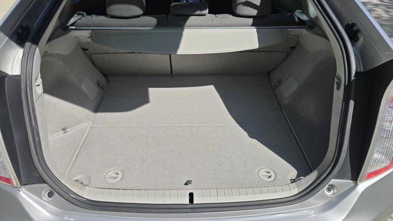 Used 2013 Toyota Prius Two FWD image 33