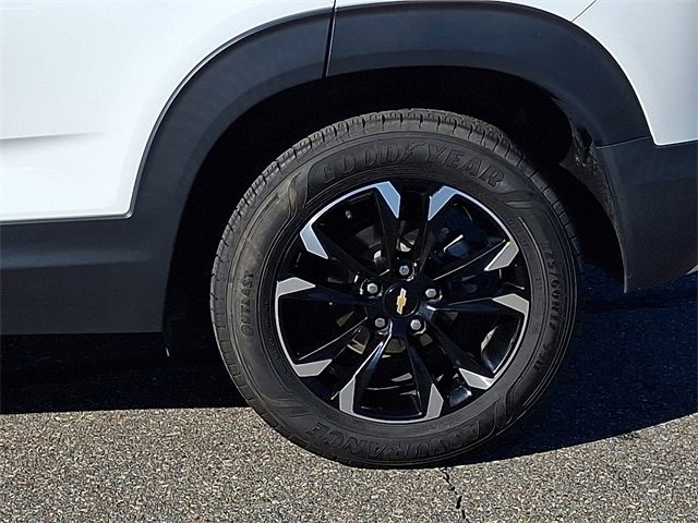 Used 2021 Chevrolet TrailBlazer LT image 25