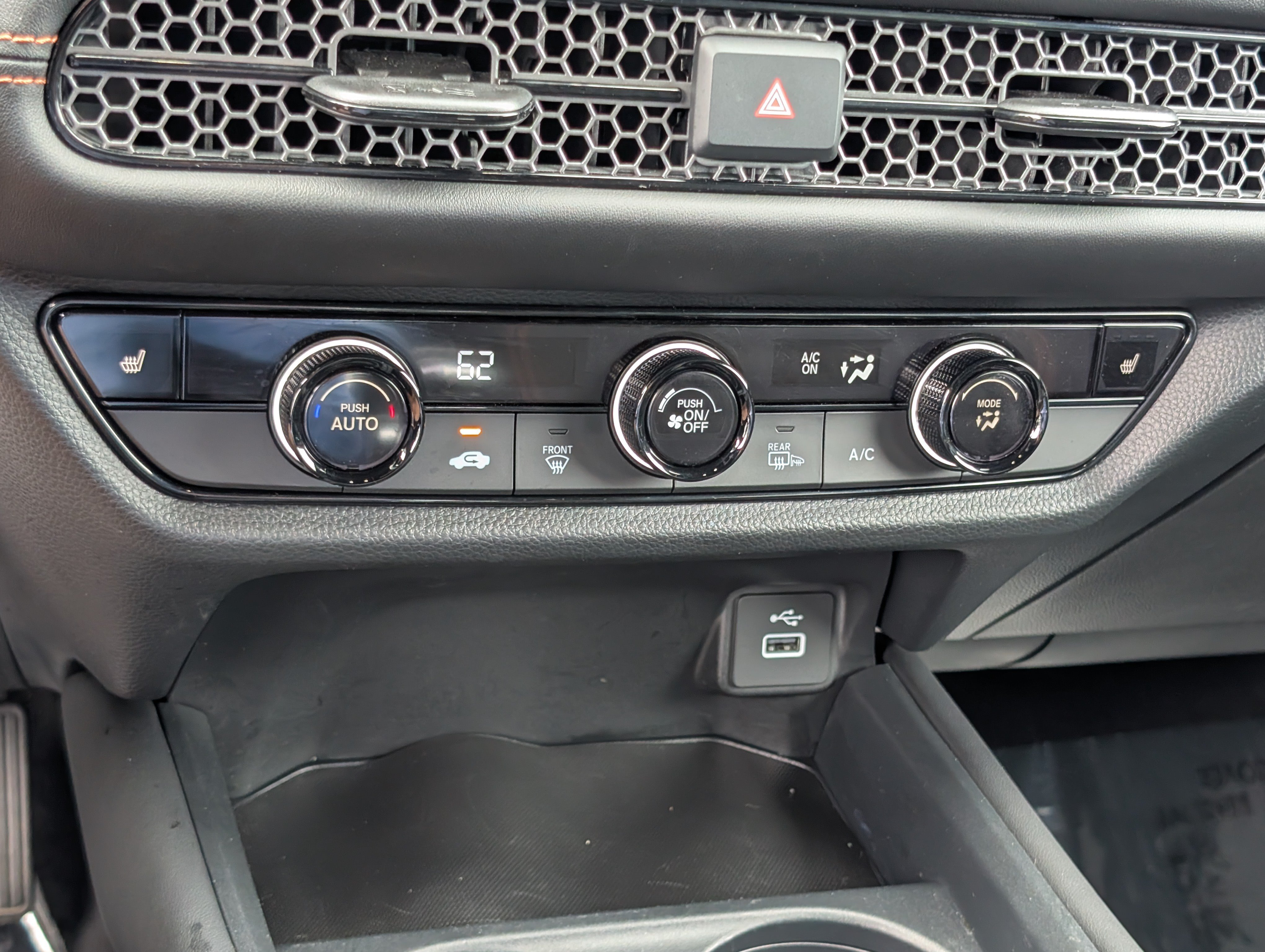 Used 2024 Honda HR-V Sport image 26