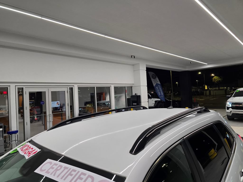 Certified 2022 Jeep Cherokee Latitude Lux FWD image 11