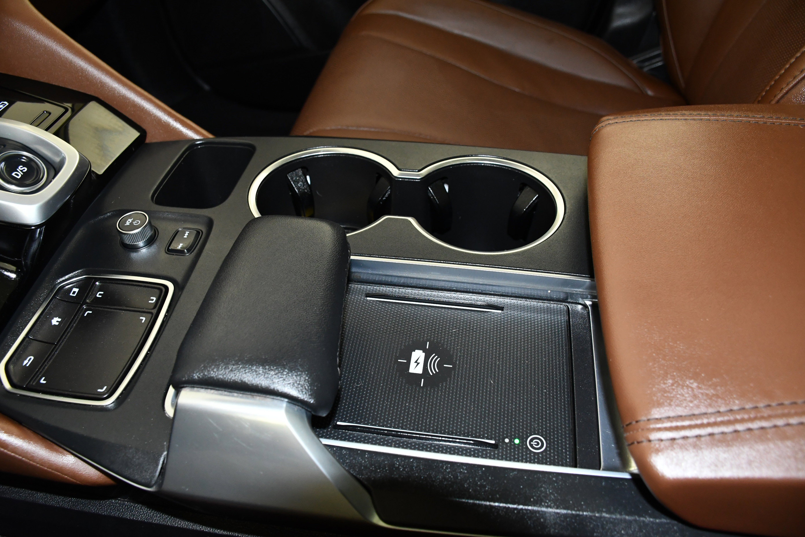 Certified 2024 Acura MDX SH-AWD w/ Technology Package image 31