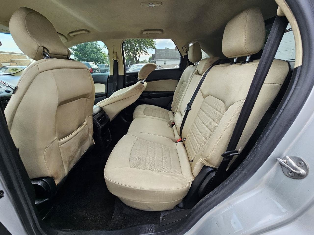 Used 2015 Ford Edge SE FWD image 22