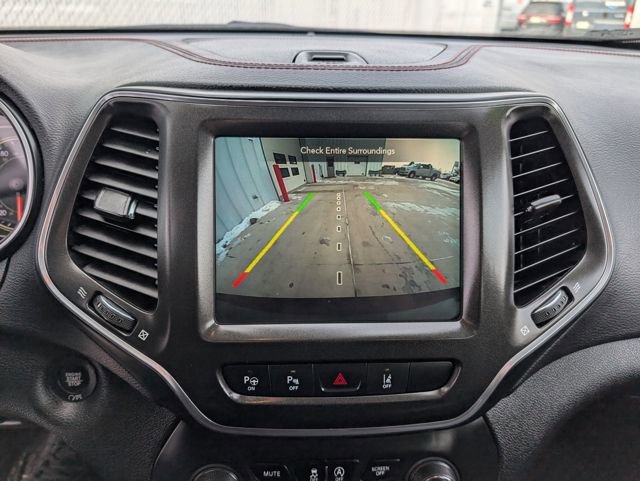 Used 2023 Jeep Cherokee Trailhawk w/ Trailer Tow Group image 18