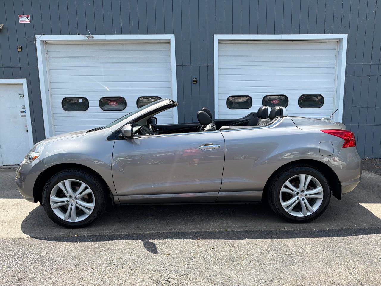 Used 2011 Nissan Murano AWD/4WD image 3