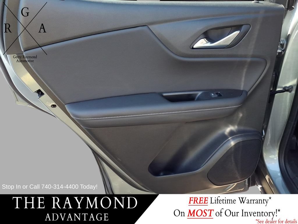 Used 2026 Chevrolet Blazer LT w/ Convenience Package AWD/4WD image 12