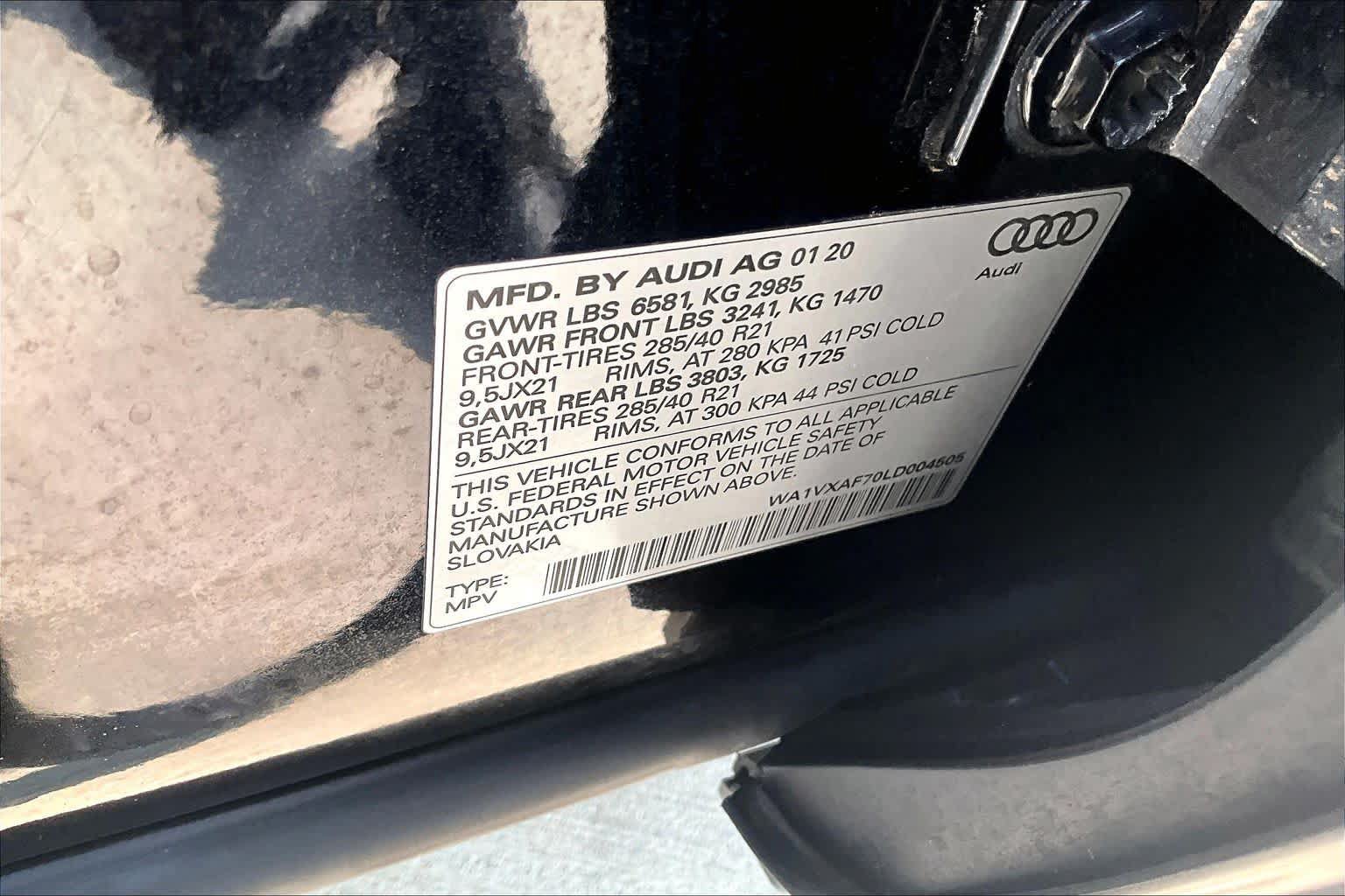 Used 2020 Audi Q7 3.0T Prestige w/ Prestige Package AWD/4WD image 32